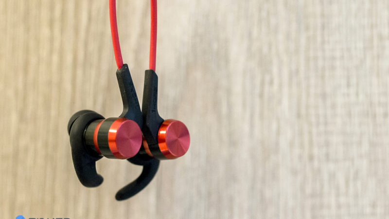 بررسی دیجیاتو: هدفون بلوتوث 1More iBFree